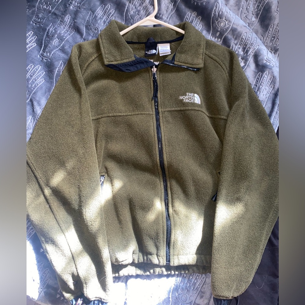 Zip up!!